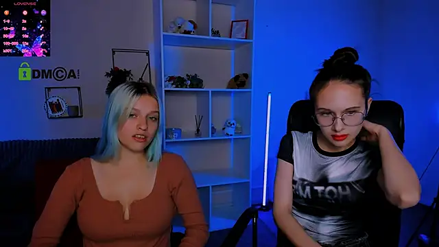 mona cloud online show from October 13, 8:31 pm