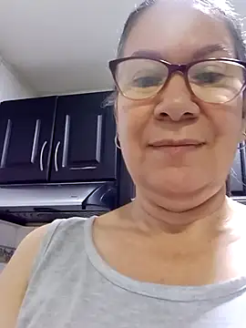 victoria wayne online show from October 13, 9:42 am