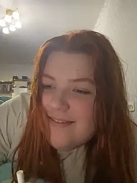 Snapshot of Dreamy_Desire chatting on March 7, 5:28 pm Dreamy Desire online show from March 7, 5:28 pm