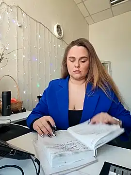 Juicy PeachLux online show from May 3, 7:36 am