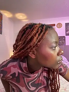 Snapshot of Kennya__ chatting on April 5, 8:39 pm Kennya online show from April 5, 8:39 pm
