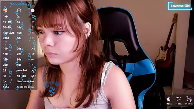 Snapshot of Vanilla_g1rl chatting on November 5, 2:22 am Vanilla g1rl online show from November 5, 2:22 am