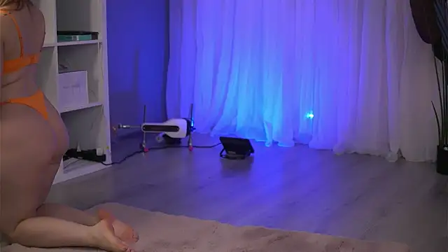 ElysaWetxx online show from October 1, 7:31 pm