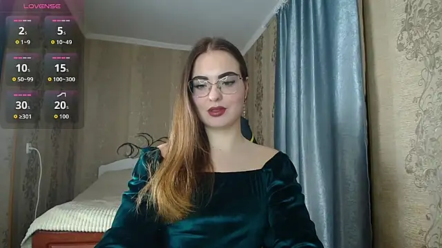 Snapshot of Leila_Kissyu chatting on March 20, 4:45 pm Leila Kissyu online show from March 20, 4:45 pm