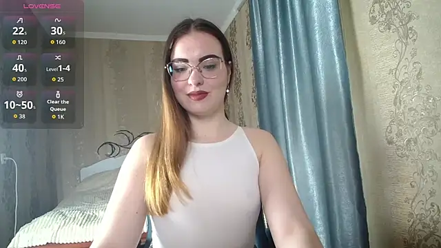 Snapshot of Leila_Kissyu chatting on April 4, 9:51 am Leila Kissyu online show from April 4, 9:51 am