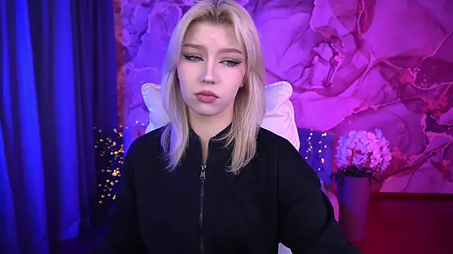 SelenaIris online show from October 2, 7:04 am