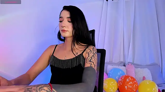 Hi Soyfer online show from November 15, 3:52 pm