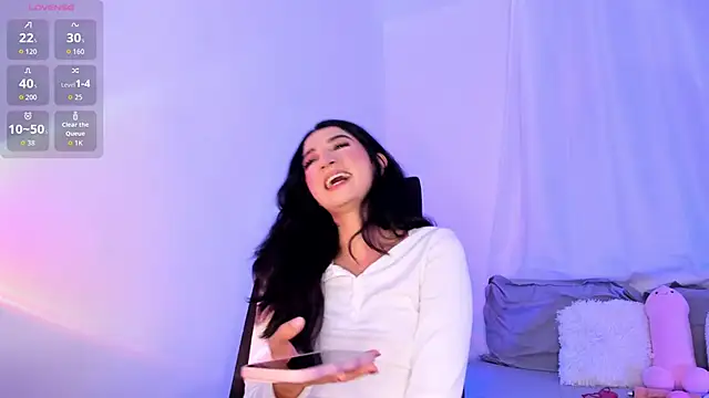 Hi Soyfer online show from December 15, 11:53 pm