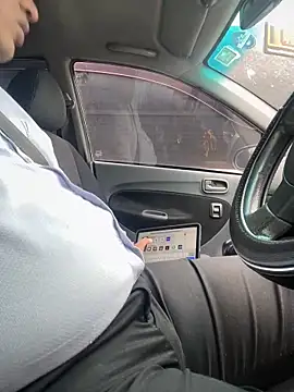 dam-her-boy online show from October 27, 2:26 am