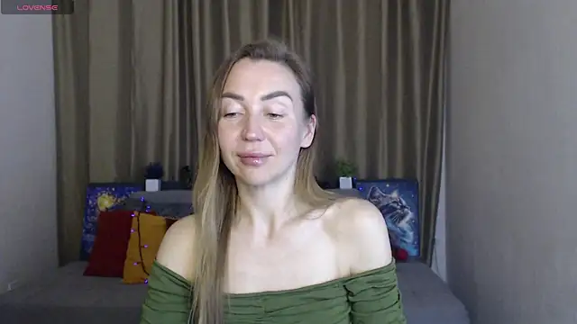 Kiss julli88I online show from March 16, 9:37 pm