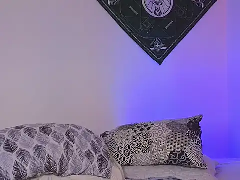 samevansx  online show from October 24, 2:35 pm