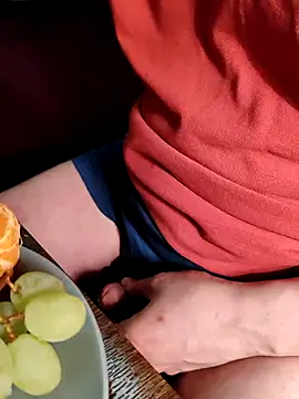 Snapshot of --Serhei-- chatting on March 21, 5:56 pm --Serhei-- online show from March 21, 5:56 pm