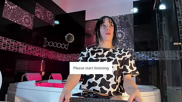 Small Hot19 online show from October 23, 10:47 am