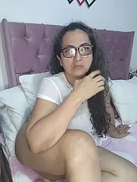 AlessandraLeroy online show from February 8, 2:59 am