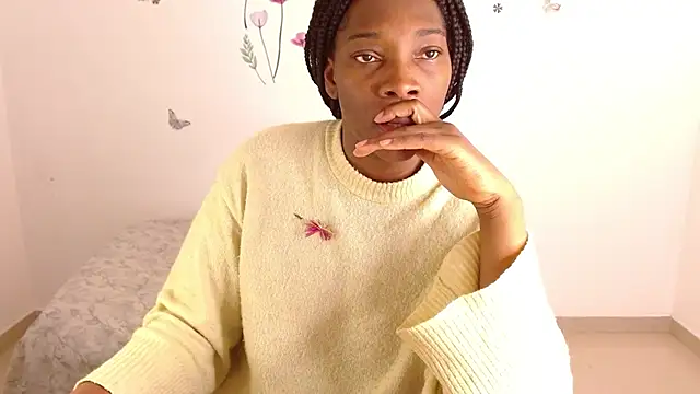 Nahomy gree online show from October 5, 5:39 am