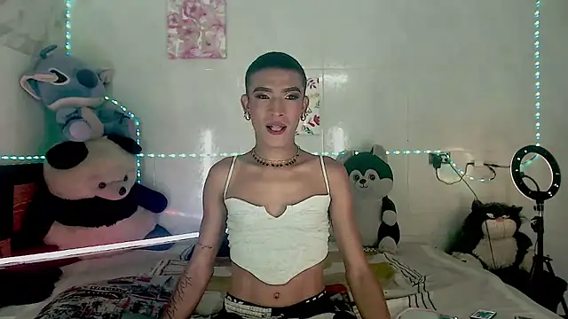 KimberlyXtreme online show from September 25, 8:01 pm