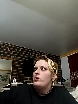 Snapshot of KITTYBOOBOOFUXX chatting on October 23, 3:50 am KITTYBOOBOOFUXX online show from October 23, 3:50 am