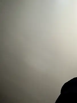 Snapshot of KITTYBOOBOOFUXX chatting on October 24, 4:09 am KITTYBOOBOOFUXX online show from October 24, 4:09 am