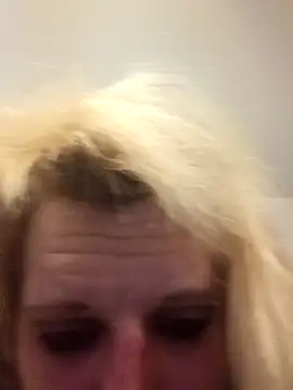 Snapshot of KITTYBOOBOOFUXX chatting on February 16, 12:51 am KITTYBOOBOOFUXX online show from February 16, 12:51 am