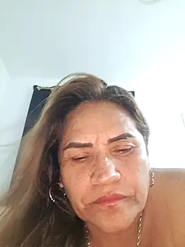 Milena Foox online show from April 4, 6:11 am