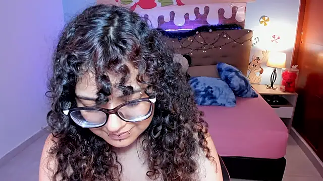  Lilly miller online show from December 22, 7:00 pm