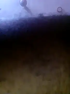 Snapshot of shaniko89isscam chatting on October 28, 4:09 pm shaniko89isscam online show from October 28, 4:09 pm