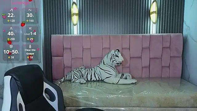  wendy b online show from November 27, 7:49 pm