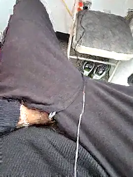 Snapshot of Gotabodiee chatting on November 25, 1:00 pm Gotabodiee online show from November 25, 1:00 pm