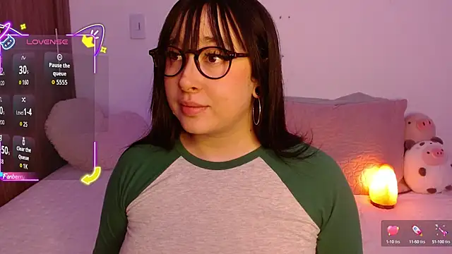 Snapshot of Oliviargf chatting on September 13, 1:49 am Oliviargf online show from September 13, 1:49 am