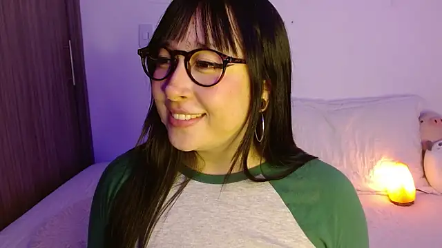 Snapshot of Oliviargf chatting on November 10, 12:31 am Oliviargf online show from November 10, 12:31 am