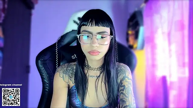 Snapshot of sofiafenty chatting on January 14, 4:34 pm sofiafenty online show from January 14, 4:34 pm