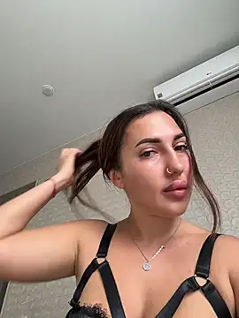 AleksandraRich online show from May 9, 5:01 am