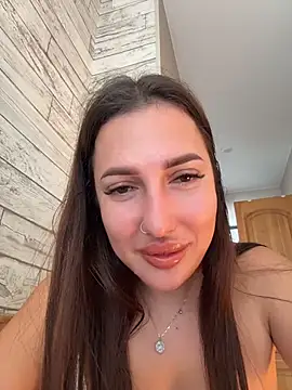 AleksandraRich online show from May 11, 1:44 am