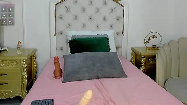 MadisonGomez16 online show from September 13, 2:55 am