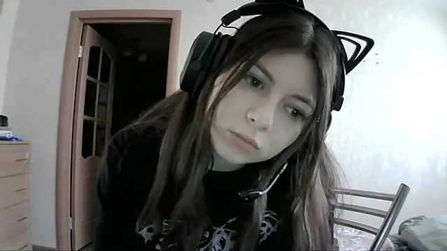 RendyDow online show from March 19, 7:29 am