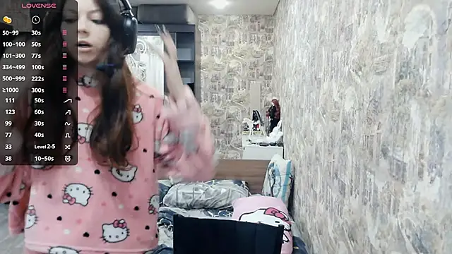 RendyDow online show from November 21, 8:13 am