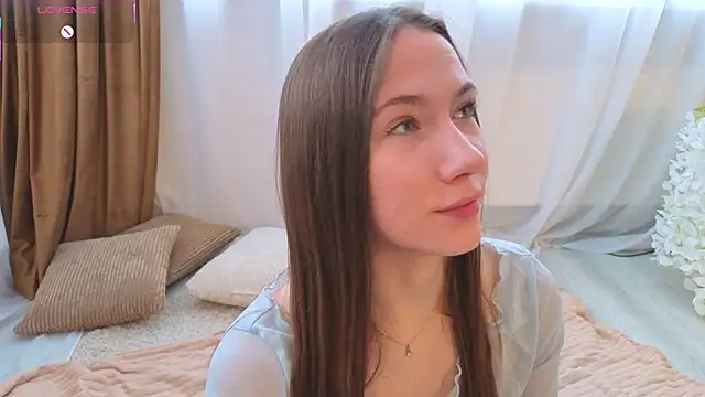 Kira mindnes online show from February 19, 6:20 am