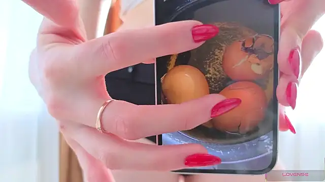 Kira mindnes online show from March 22, 6:17 am