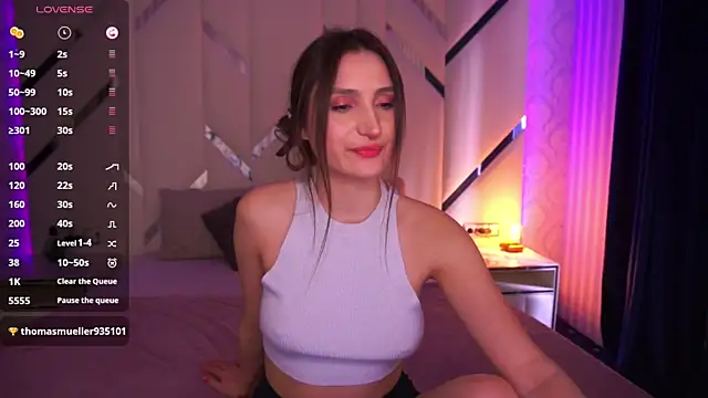 JanieFoxy online show from March 14, 12:29 pm