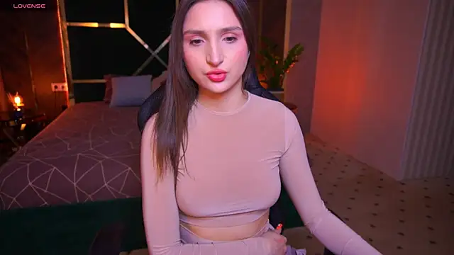 JanieFoxy online show from March 19, 7:07 am