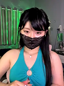 Snapshot of MI_KA22 chatting on October 2, 6:20 am MI KA22 online show from October 2, 6:20 am