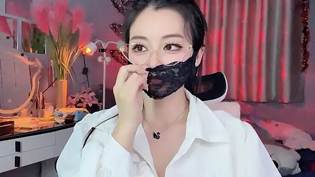 Snapshot of MI_KA22 chatting on November 21, 6:01 am MI KA22 online show from November 21, 6:01 am