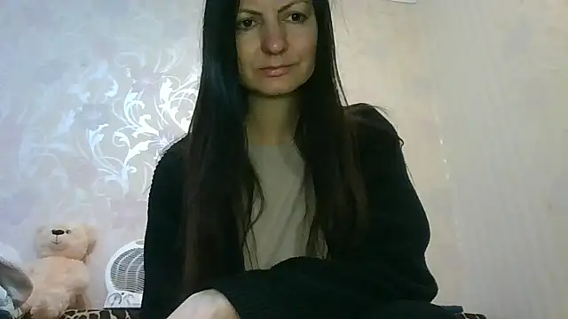 AliseWats online show from May 1, 8:57 pm