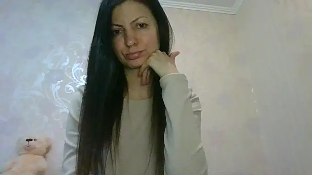 AliseWats online show from May 3, 9:43 pm