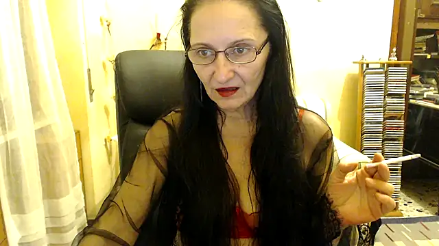 RobertaFox69 online show from October 28, 7:05 pm