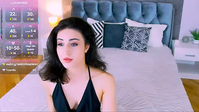 Maya Rogerss online show from March 31, 3:23 pm