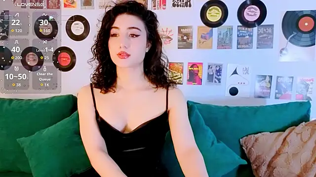 Maya Rogerss online show from May 1, 3:05 pm