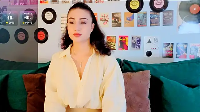 Maya Rogerss online show from June 16, 2:41 pm