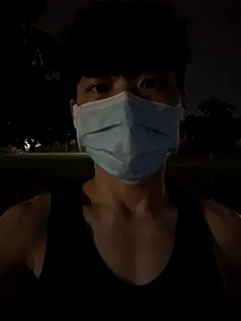 Snapshot of chipboo chatting on October 6, 3:20 pm chipboo online show from October 6, 3:20 pm