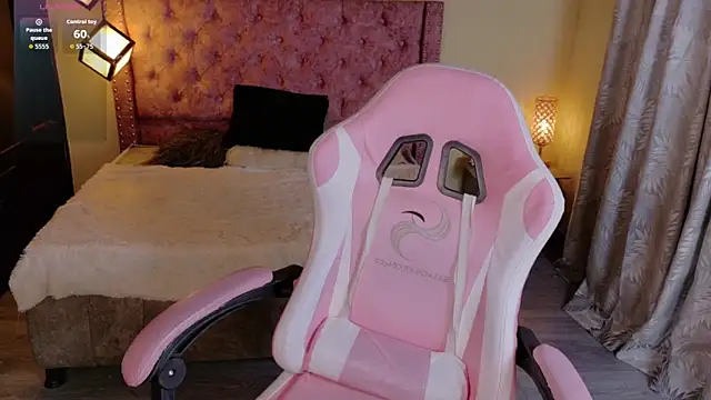 Snapshot of sweet__thang chatting on September 25, 11:52 pm sweet  thang online show from September 25, 11:52 pm